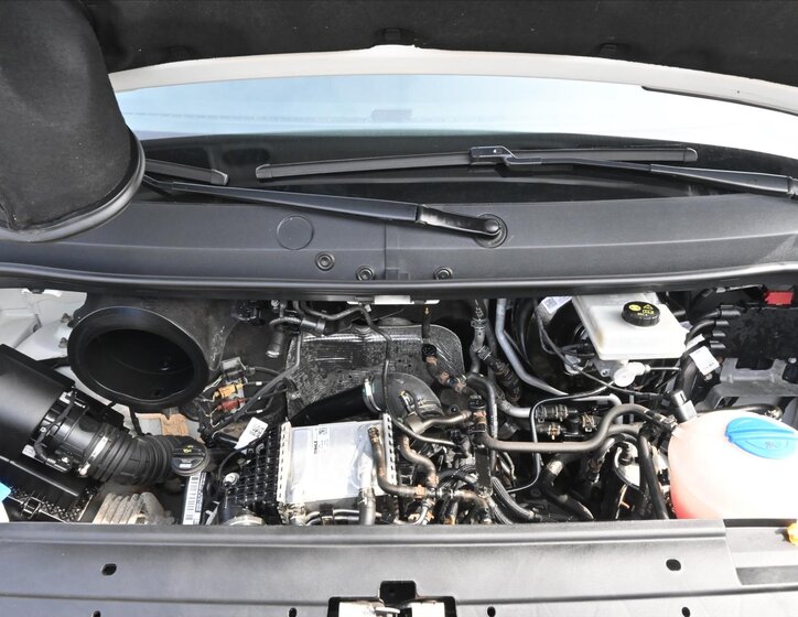Volkswagen Crafter Skříň 2,0 l 103 kw