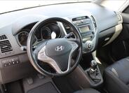 Hyundai ix20 11