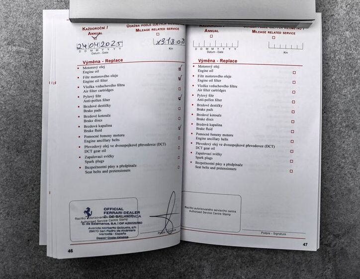 Ferrari Portofino 38