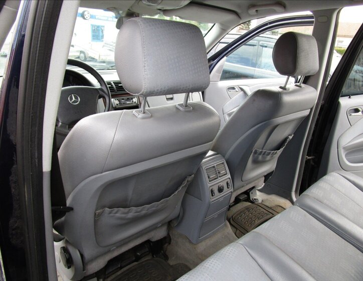 Mercedes-Benz Třídy M Kombi 2,7 l 120 kw