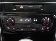 Suzuki Vitara SUV / Terénní 1,4 l 95 kw