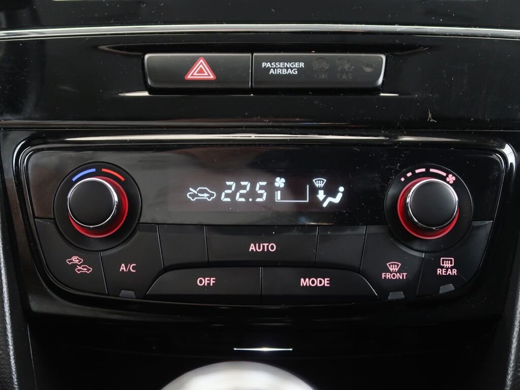 Suzuki Vitara SUV / Terénní 1,4 l 95 kw