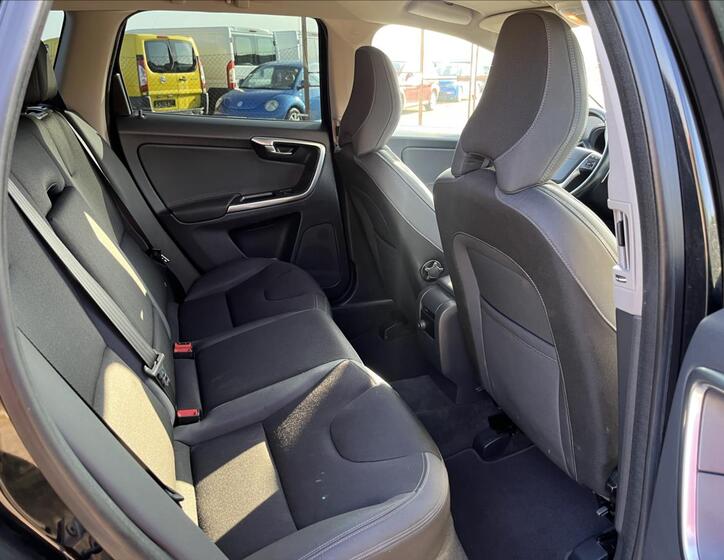 Volvo XC60 12