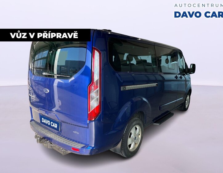 Ford Tourneo Custom VAN / Minibus 2,0 l 125 kw