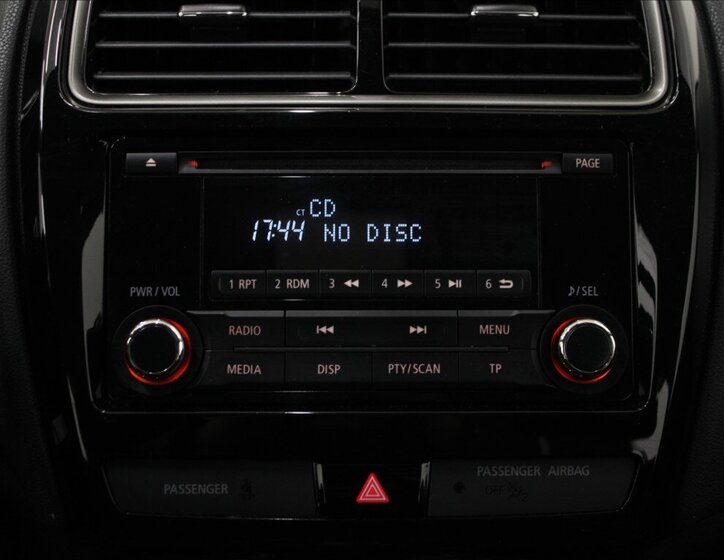 Mitsubishi ASX SUV / Terénní 1,6 l 86 kw