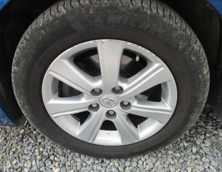 Toyota Verso Kombi 1,6 l 82 kw