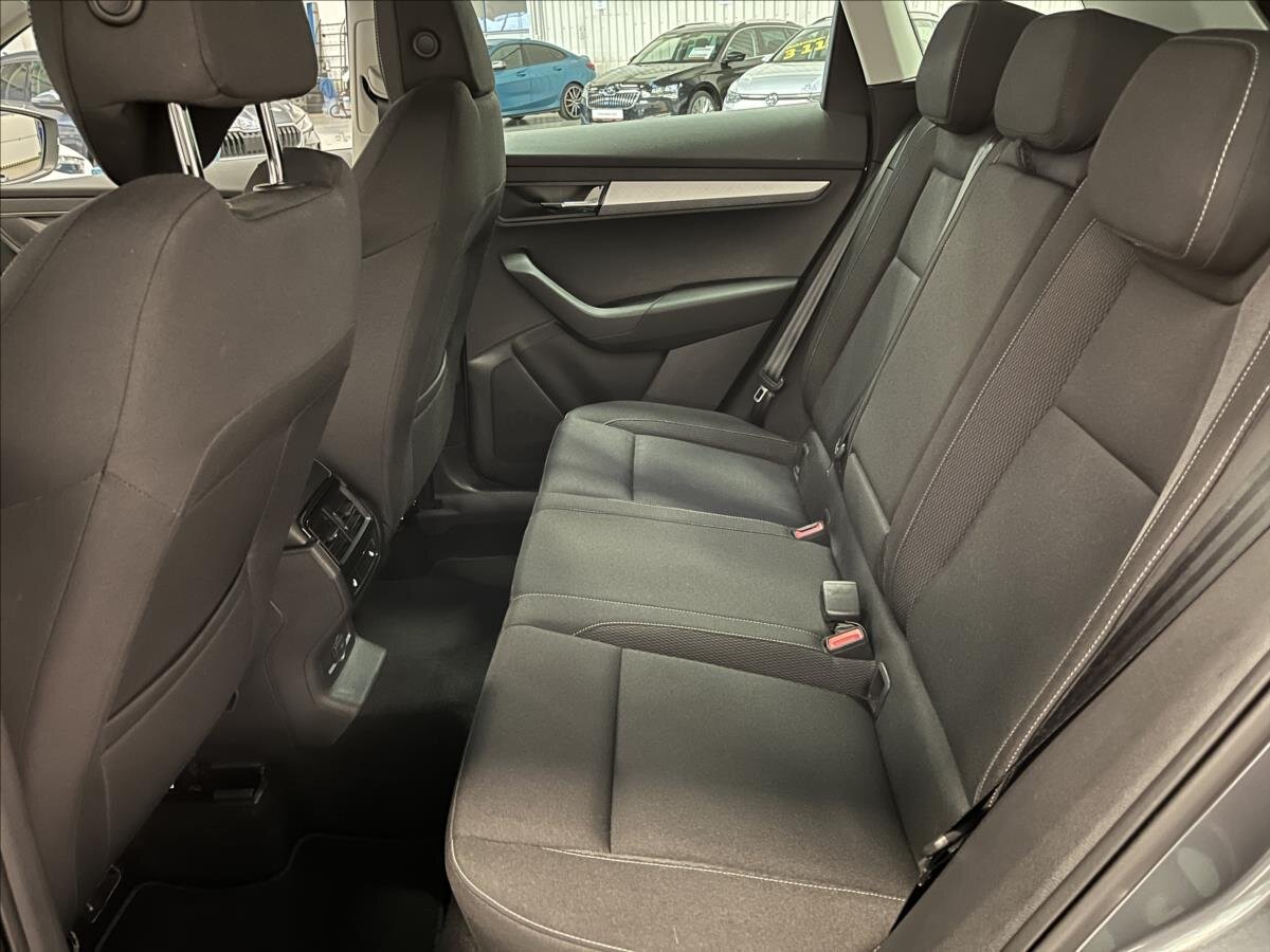 Škoda Karoq SUV 1,5 l 110 kw