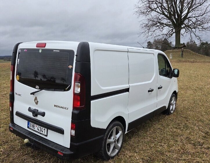 Renault Trafic VAN-Minibus 0,0 89 kw
