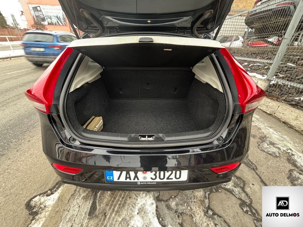 Volvo V40 Hatchback 1,6 l 84 kw