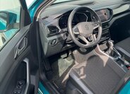 Volkswagen T-Cross Kombi 1,5 l 110 kw