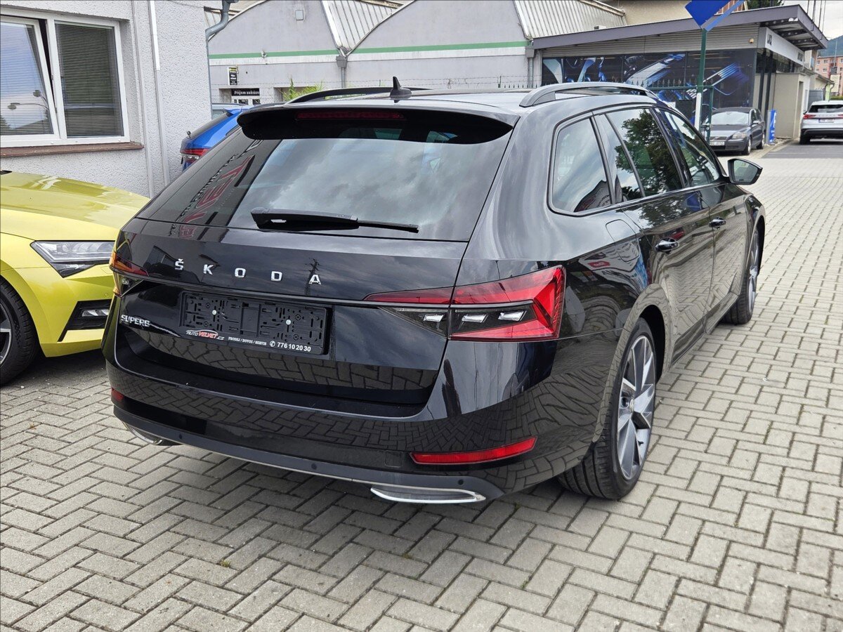 Škoda Superb Kombi 2,0 l 140 kw