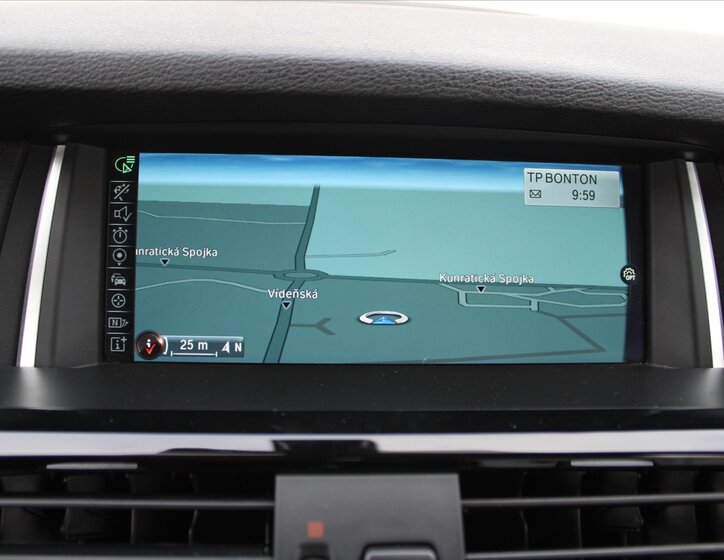 BMW X4 SUV 3,0 l 190 kw