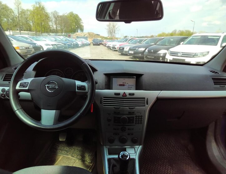 Opel Astra Kombi 1,7 l 81 kw