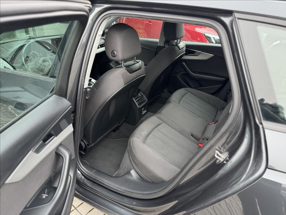 Audi A4 Kombi 2,0 l 120 kw