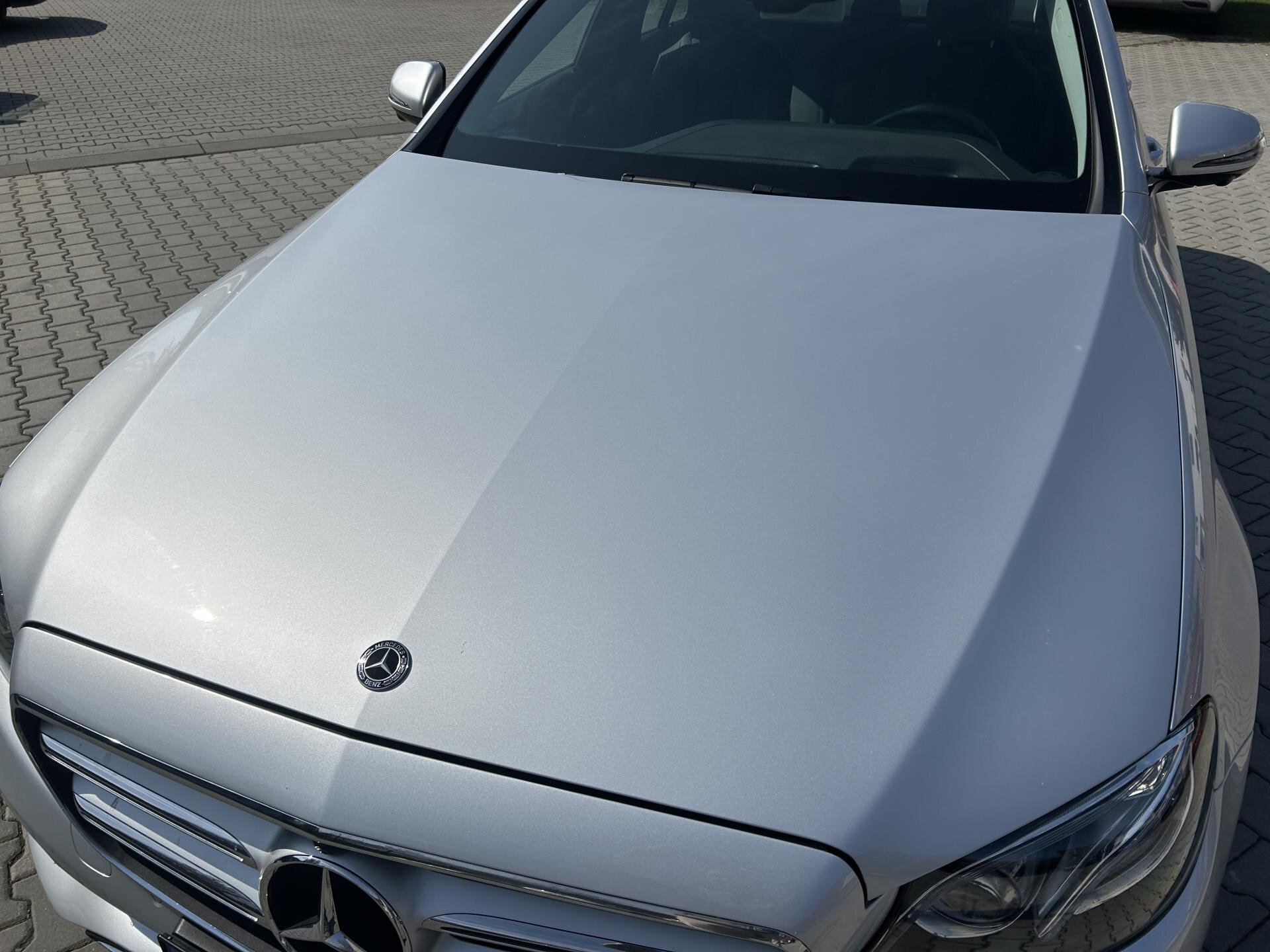 Mercedes-Benz Třídy E Sedan / Limuzína 3,0 l 190 kw