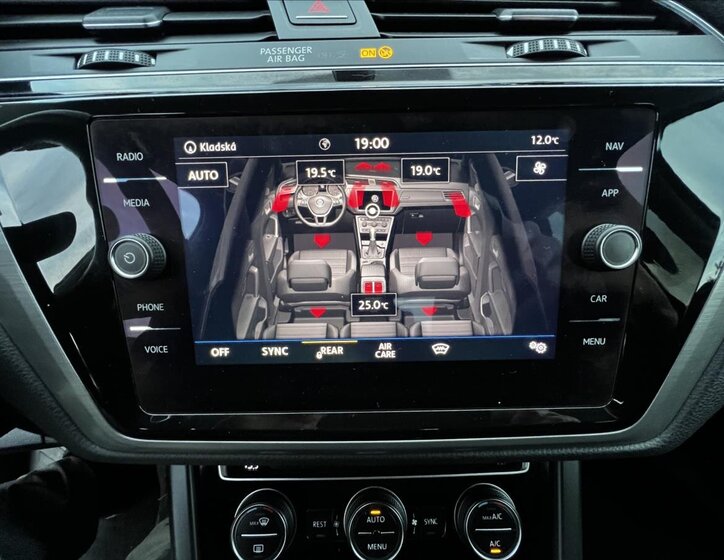 Volkswagen Touran Kombi 1,6 l 85 kw