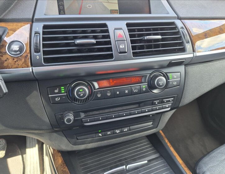 BMW X5 SUV / Terénní 3,0 l 173 kw