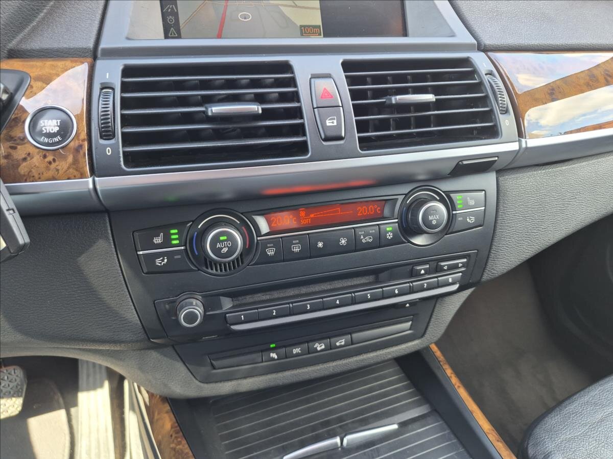 BMW X5 SUV / Terénní 3,0 l 173 kw