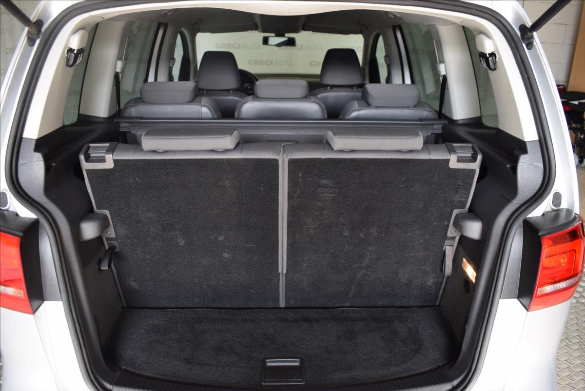 Volkswagen Touran MPV 1,4 l 103 kw