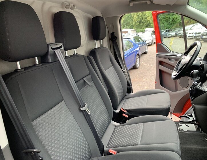 Ford Transit Custom Skříň 2,0 l 95 kw