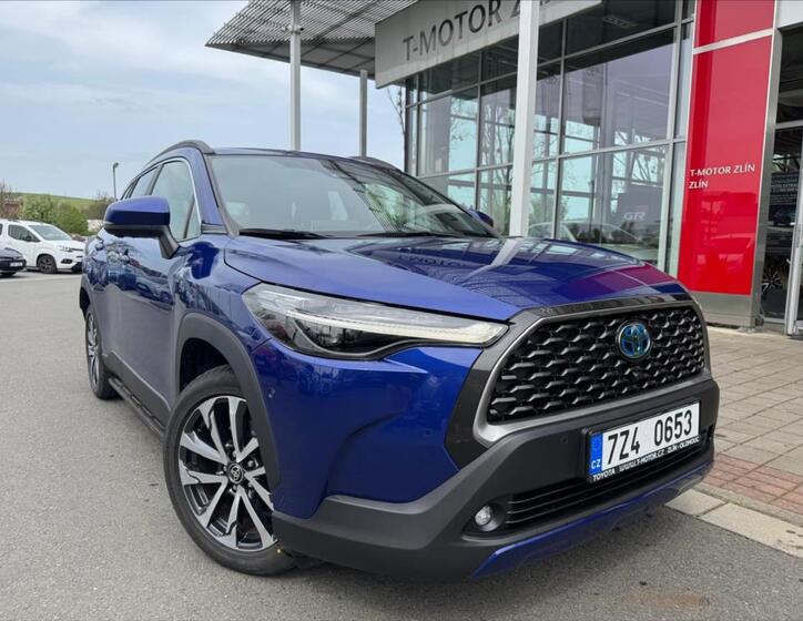 Toyota Corolla Cross 1