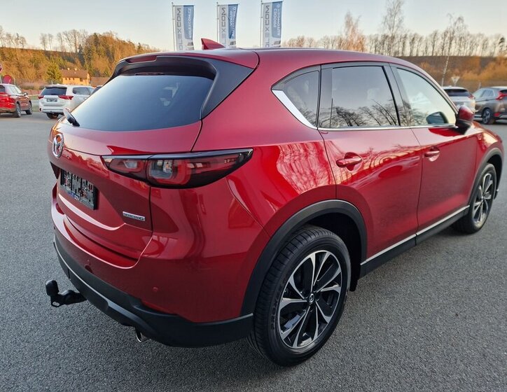 Mazda CX-5 SUV / Terénní 2,5 l 143 kw