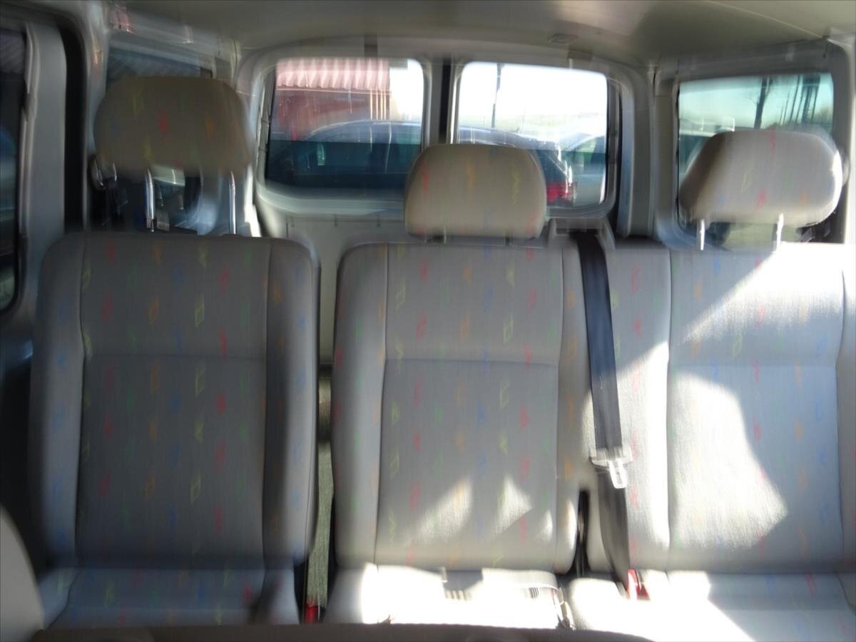 Volkswagen Caravelle MPV 2,5 l 96 kw