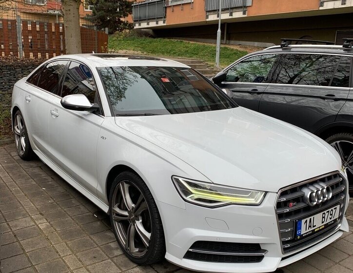 Audi S6 Sedan / Limuzína 0,0 0