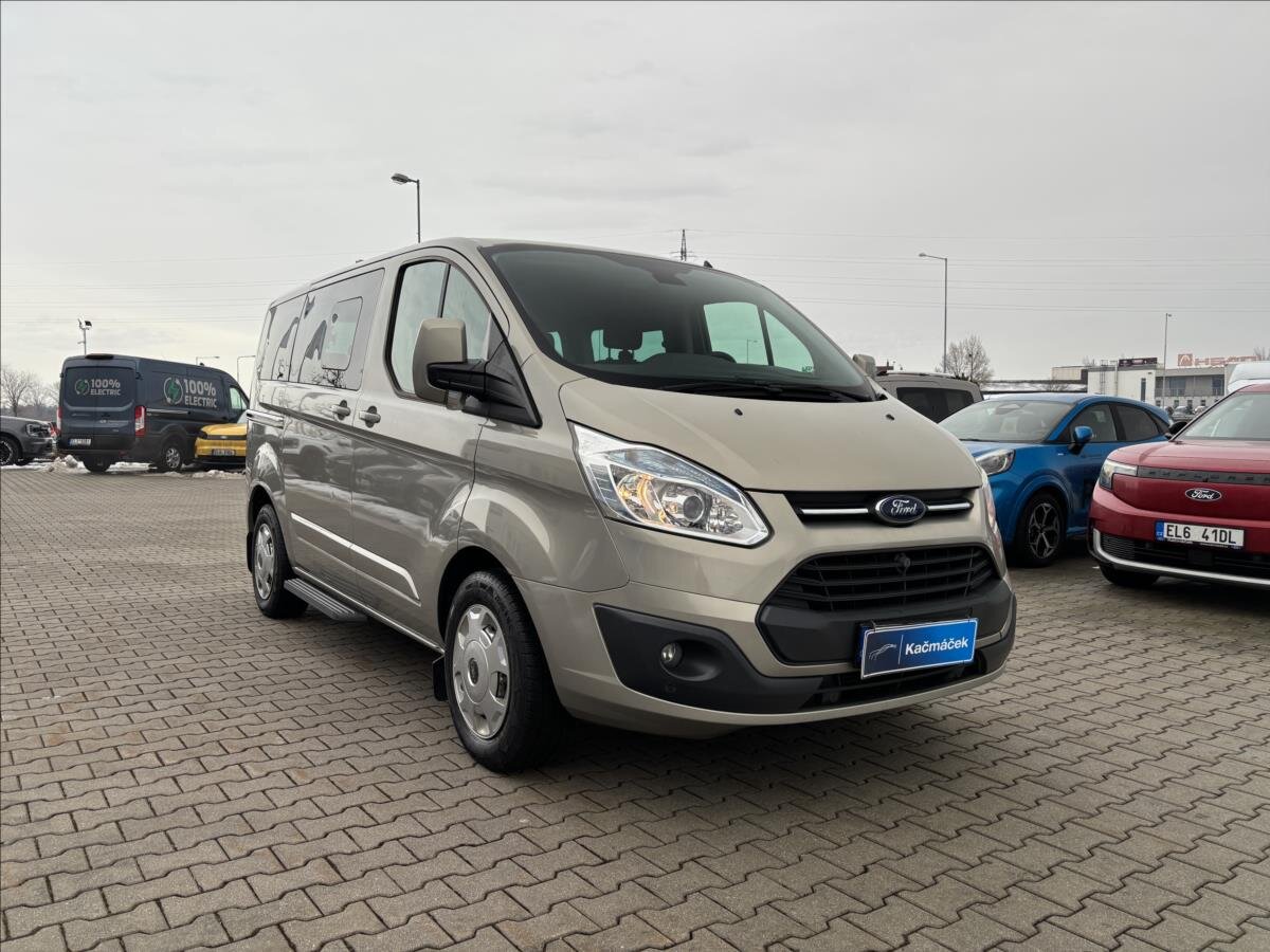 Ford Tourneo Custom