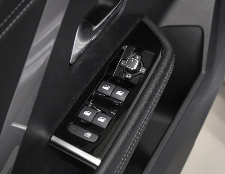 Opel Astra Hatchback 1,2 l 96 kw