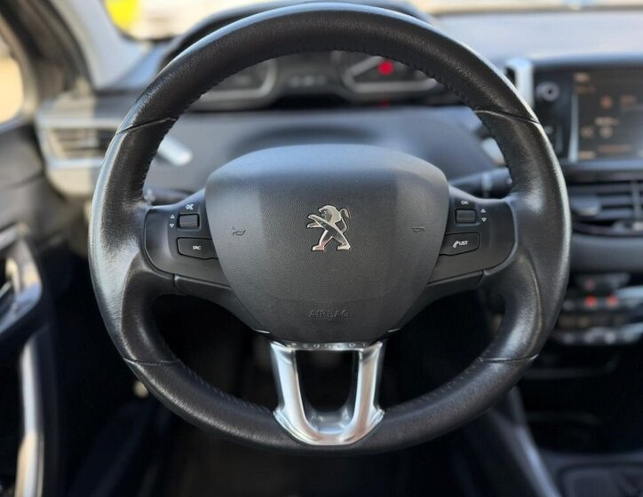 Peugeot 2008 SUV / Terénní 1,2 l 60 kw