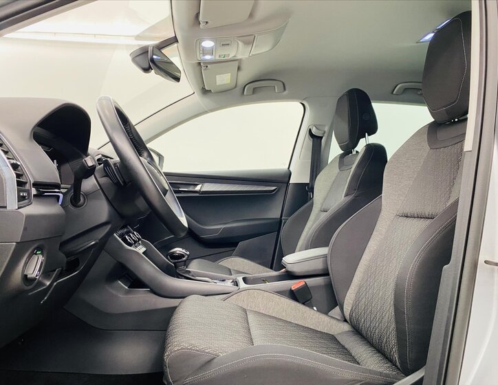 Škoda Karoq SUV / Terénní 1,5 l 110 kw