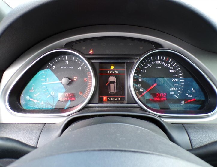 Audi Q7 Kombi 3,0 l 176 kw