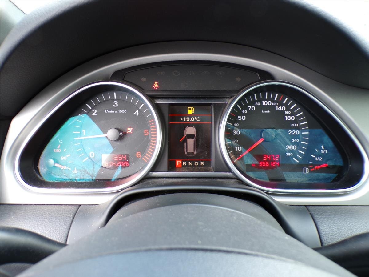 Audi Q7 Kombi 3,0 l 176 kw