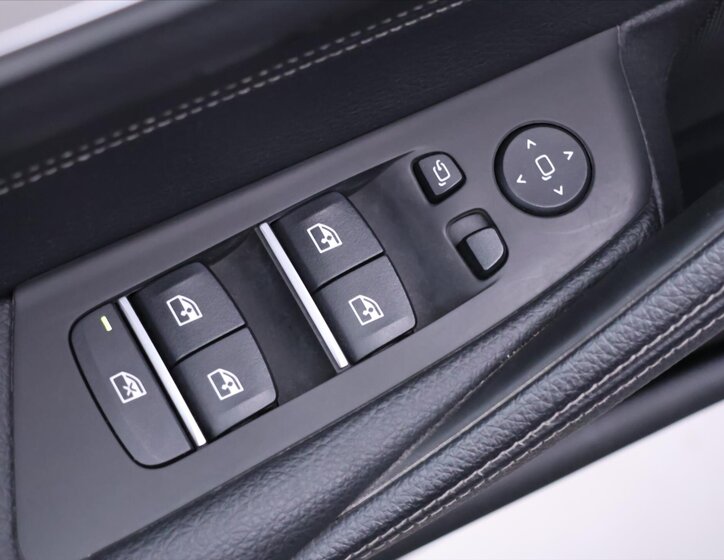 BMW Řada 5 Sedan 2,0 l 135 kw