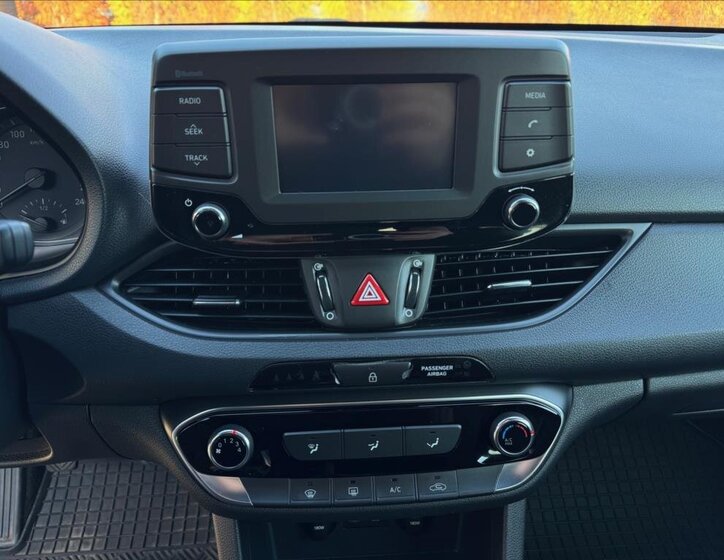 Hyundai i30 Kombi 1,4 l 103 kw