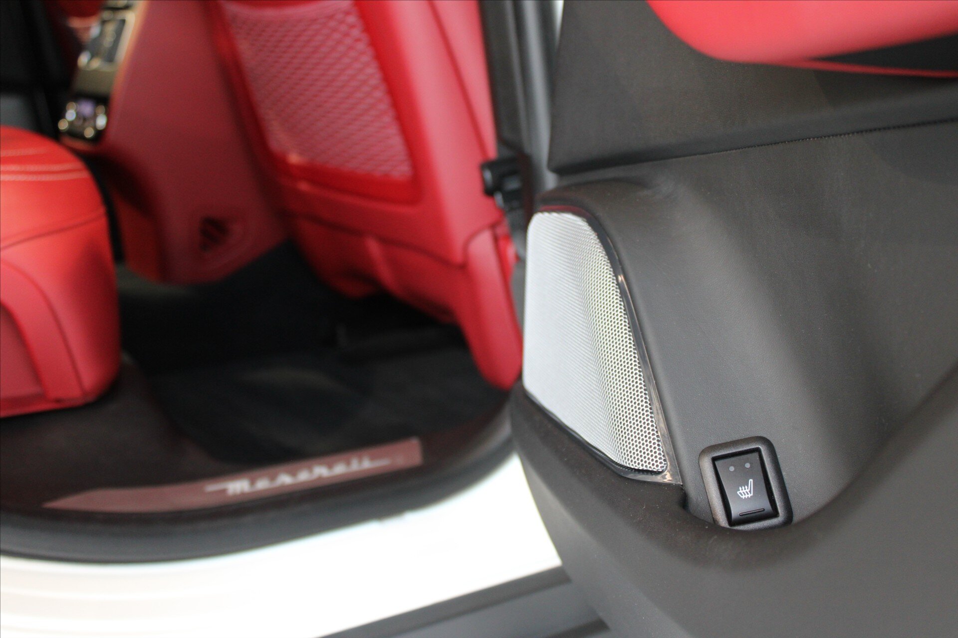 Maserati Levante SUV / Terénní 3,0 l 316 kw