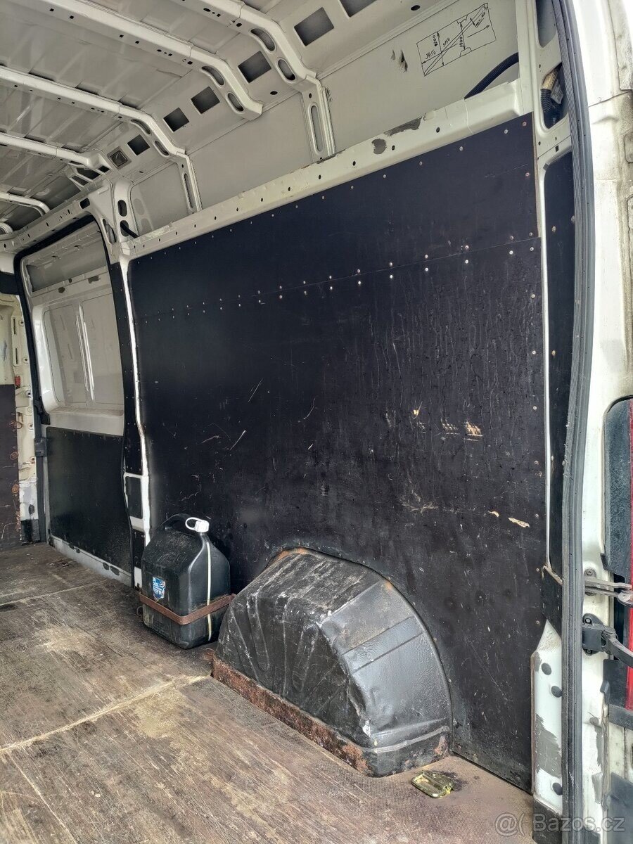Citroën Jumper Skříň 2,2 l 110 kw