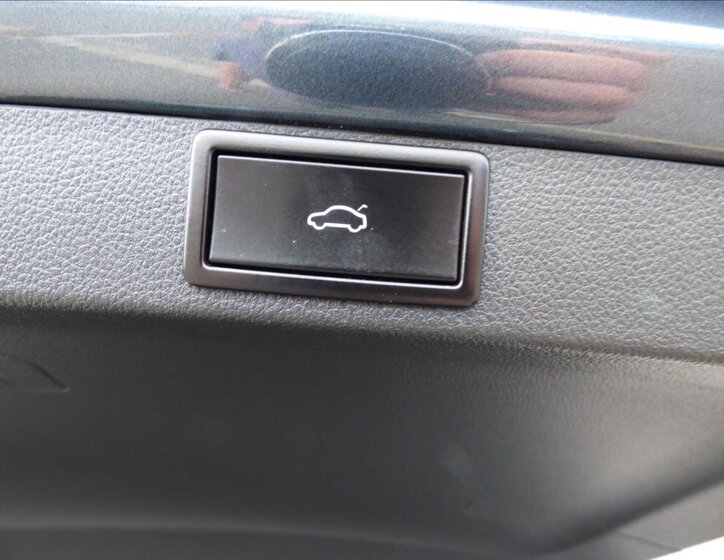 Škoda Octavia Kombi 2,0 l 85 kw