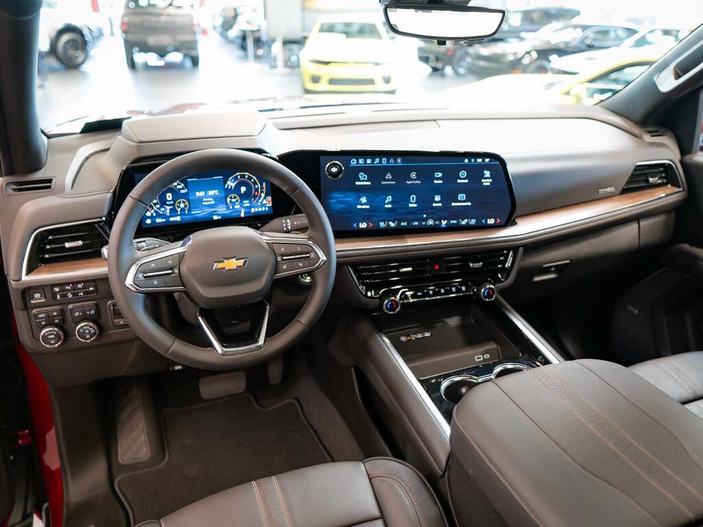 Chevrolet Suburban SUV / Terénní 6,2 l 313 kw