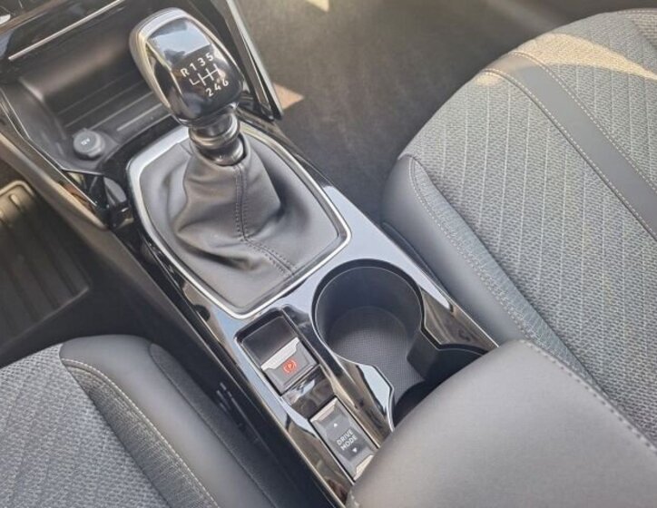 Peugeot 208 Hatchback 1,2 l 74 kw