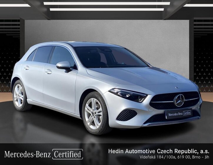 Mercedes-Benz Třídy A Hatchback 1,3 l 120 kw