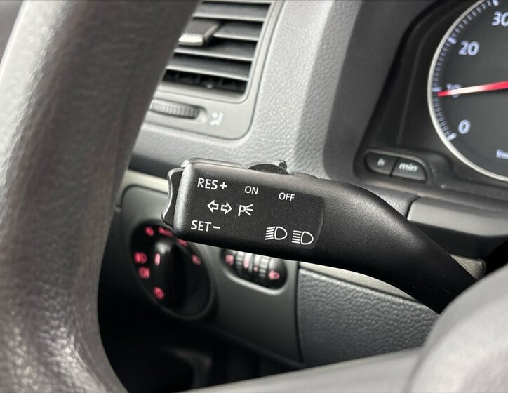 Volkswagen Golf Hatchback 1,6 l 75 kw