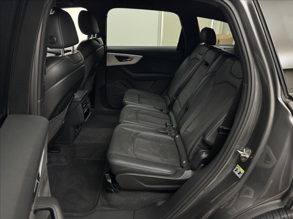 Audi Q7 SUV 3,0 l 210 kw