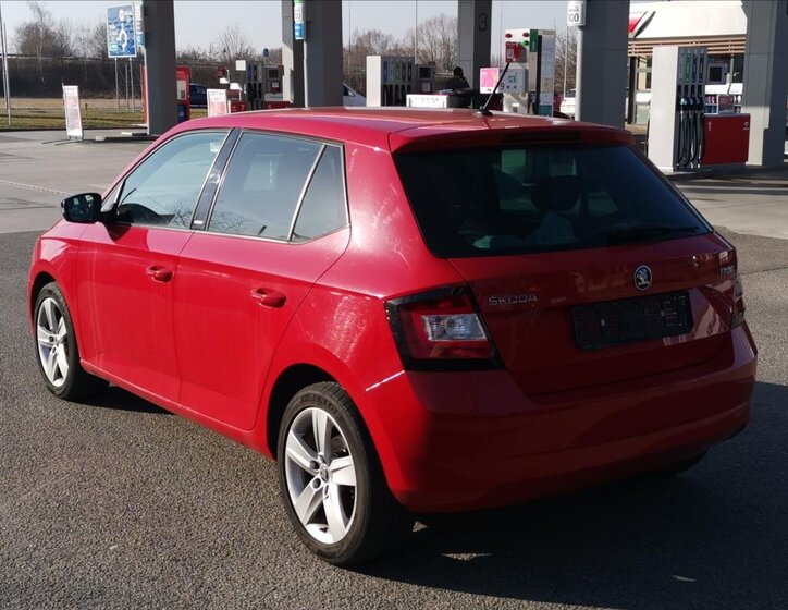 Škoda Fabia Hatchback 1,2 l 66 kw