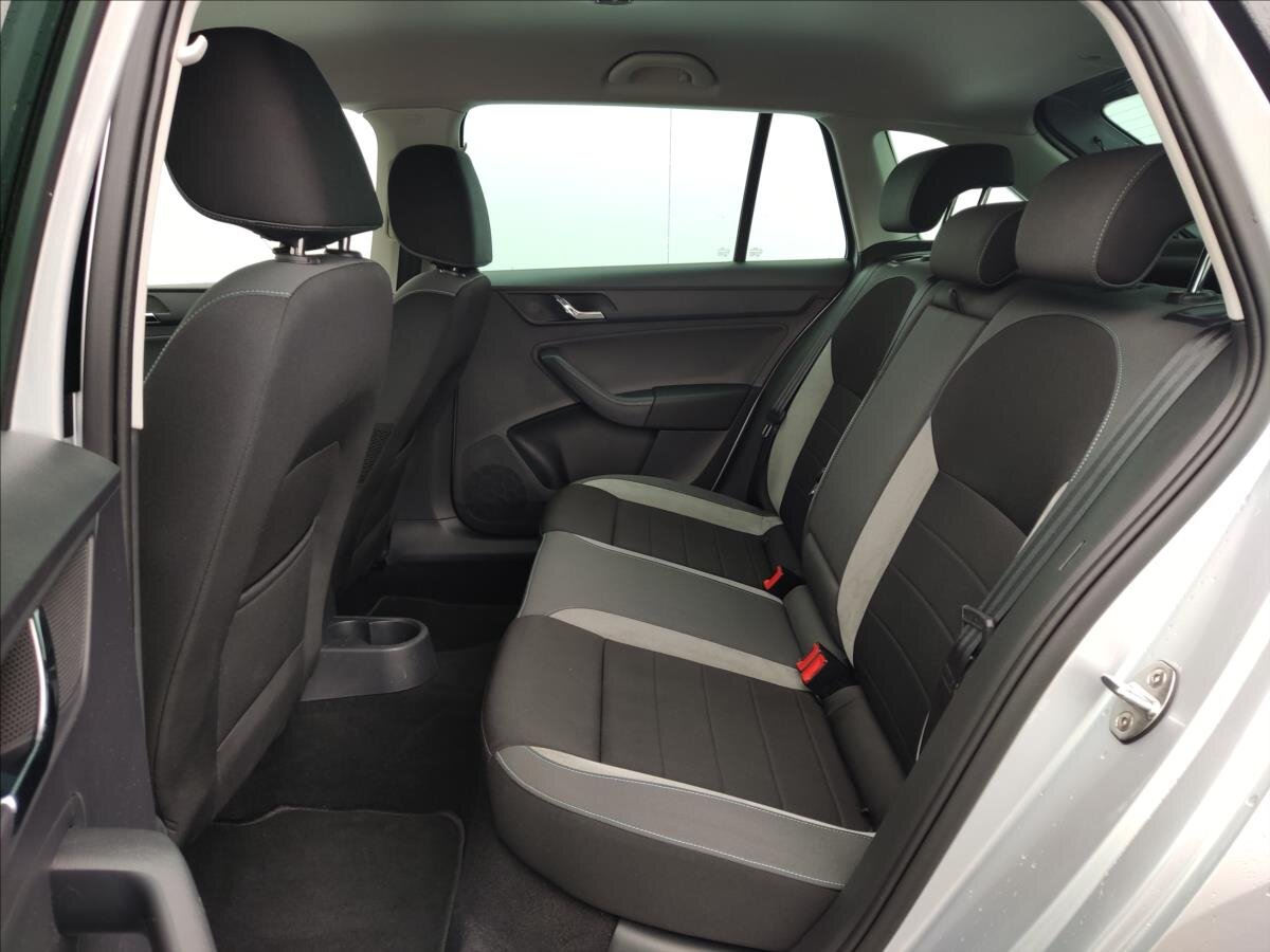 Škoda Rapid Hatchback 1,2 l 81 kw