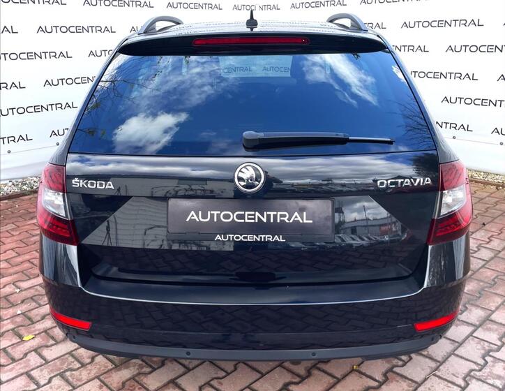 Škoda Octavia 6