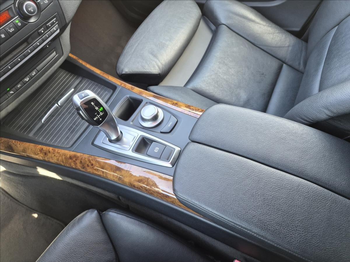 BMW X5 SUV / Terénní 3,0 l 173 kw