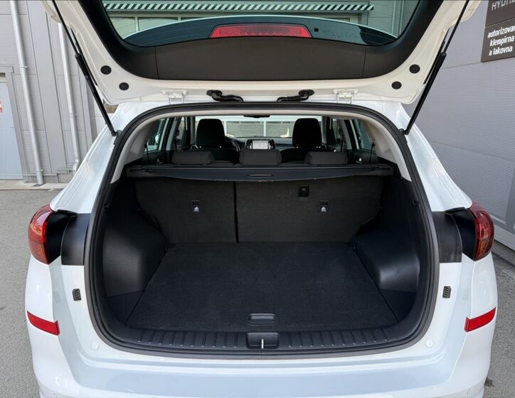Hyundai Tucson SUV / Terénní 1,6 l 100 kw