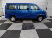 Volkswagen Multivan 8